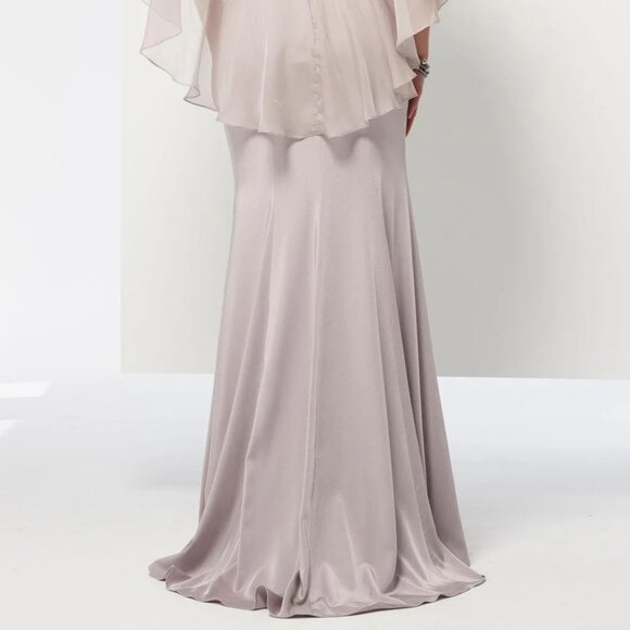 SAMPLE Boho Wedding Dress Bridal Gown, Elegant Formal Batwing Flutter Sleeve - Picture 5 of 15